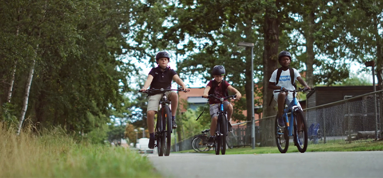Säker skolväg - barn som cyklar