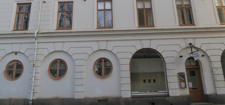 Bild på byggnads fasad. 